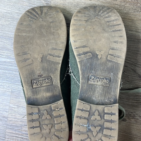 Zigi Soho Women’s Dark Green Onsite Canvas Ankle Bootie, size 8.5 - Picture 10 of 10